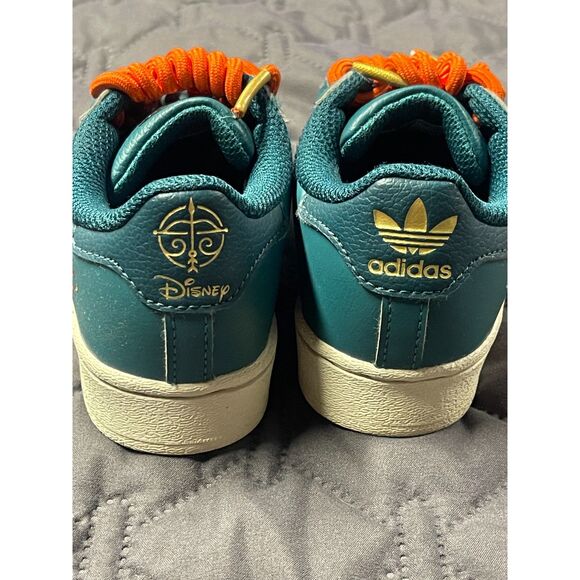 Adidas Kids Brave Merida Superstar Shoes Teal Orange Disney Pixar Size 10.5 - Picture 9 of 11